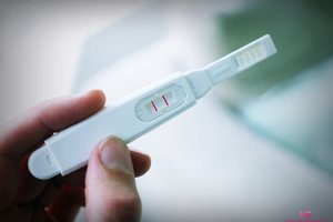 На какой день девушкам делать тест на беременность