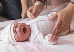 Запор у новорожденного при грудном вскармливании: что делать У новорожденного на грудном вскармливании запор