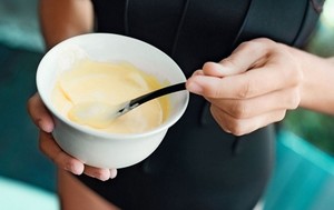 Приготовление маски из куркумы
