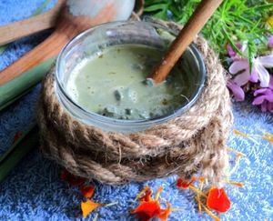 Рецепты приготовления масок из голубой глины